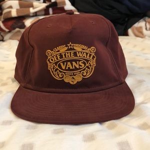 Vans maroon SnapBack hat